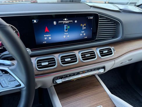 Certified 2026 Mercedes-Benz GLE 350 4MATIC image 21