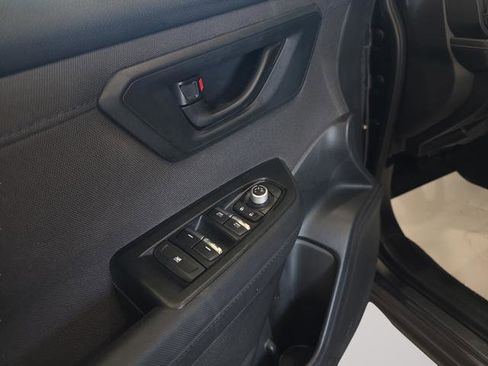 Used 2025 Subaru Forester Premium image 11