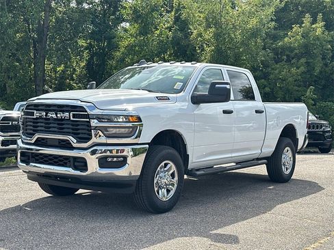 New 2026 RAM 2500 Tradesman image 6