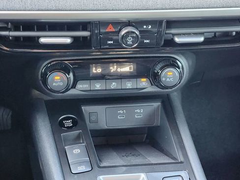 New 2026 Nissan Kicks SV image 15