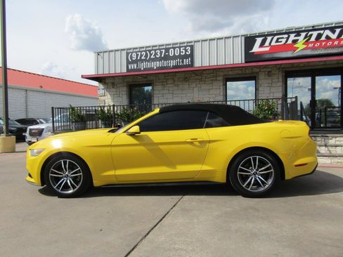 Used 2015 Ford Mustang Premium RWD image 2