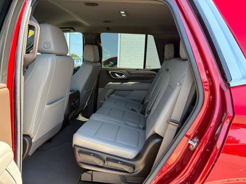 Used 2022 Chevrolet Tahoe LT AWD/4WD image 19
