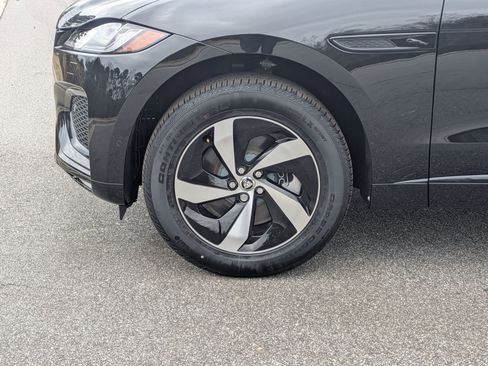 New 2026 Jaguar F-PACE R-Dynamic S image 34