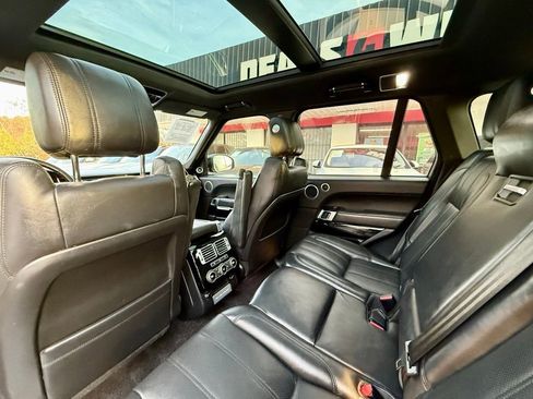 Used 2017 Land Rover Range Rover HSE image 34