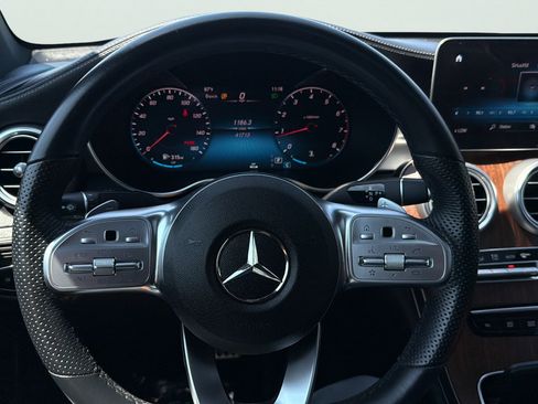 Used 2023 Mercedes-Benz GLC 300 4MATIC Coupe image 11