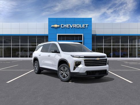 New 2026 Chevrolet Traverse LT w/ Driver Confidence Package AWD/4WD image 1