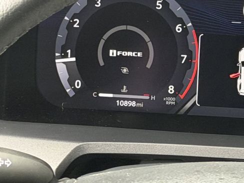 Used 2025 Toyota 4Runner Limited image 14