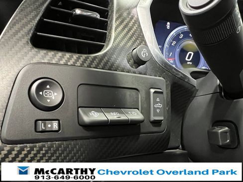 Used 2016 Chevrolet Corvette Z06 w/ 3LZ Preferred Equipment Group image 25