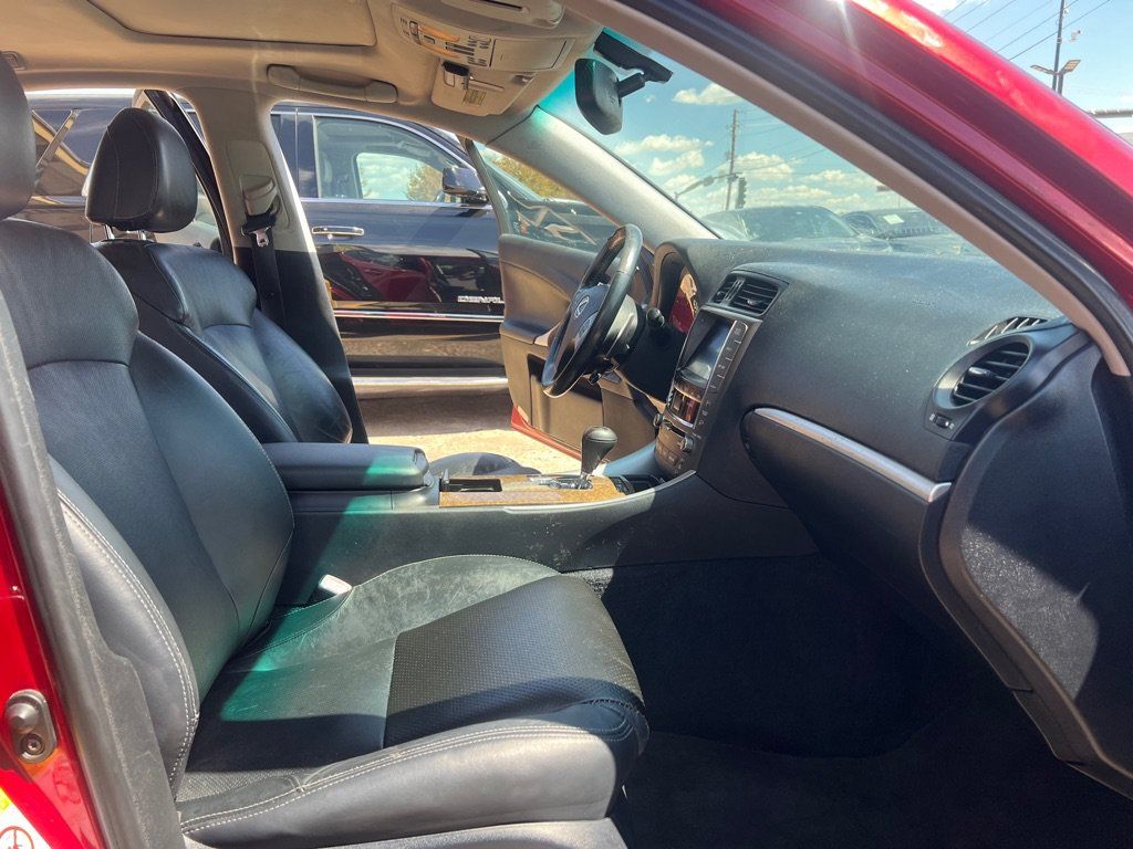 Used 2011 Lexus IS 250 w/ Premium Pkg Value Edition RWD image 15