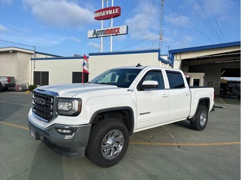 Used 2016 GMC Sierra 1500 SLE w/ SLE Value Package image 1