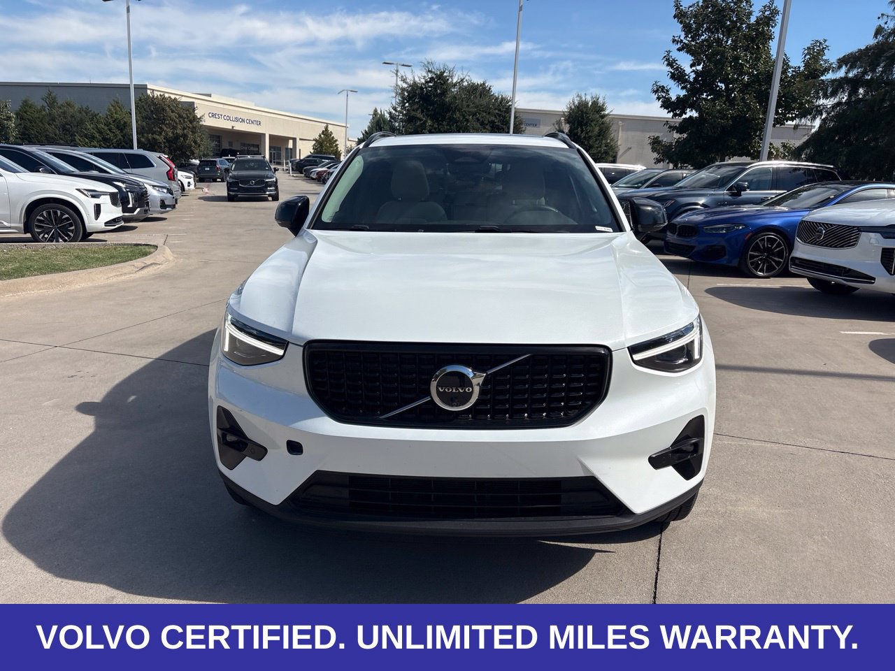 Certified 2025 Volvo XC40 B5 Plus AWD/4WD image 2
