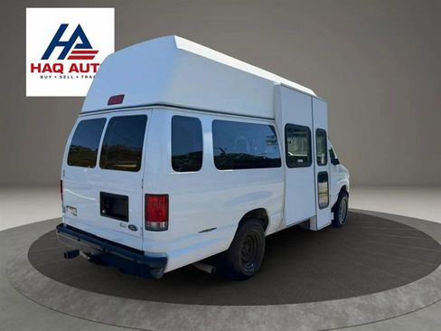 Used 2013 Ford E-350 and Econoline 350 Extended Super Duty w/ PWR Group RWD image 5