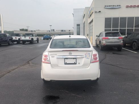 Used 2011 Nissan Sentra 2.0 S FWD image 6