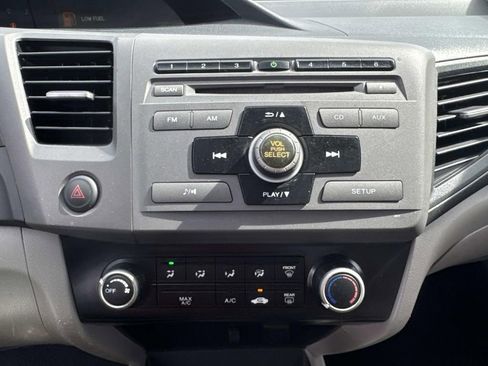 Used 2012 Honda Civic LX image 30