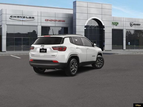 New 2026 Jeep Compass Latitude AWD/4WD image 27