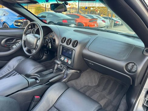 Used 2000 Pontiac Firebird Trans Am RWD image 26