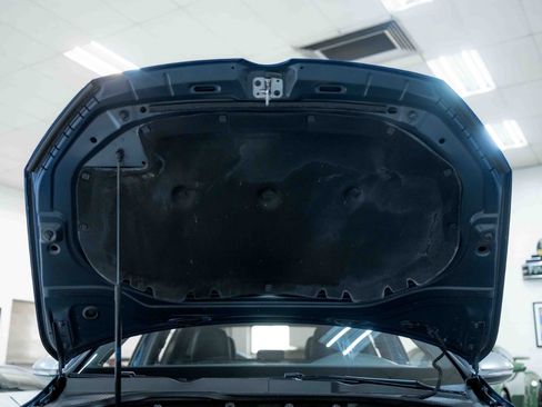 Used 2018 Volkswagen Golf R 4-Door image 88