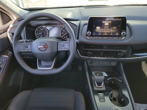 New 2026 Nissan Rogue SV image 8
