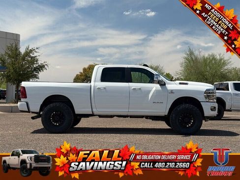 Used 2026 RAM 2500 Laramie AWD/4WD image 4