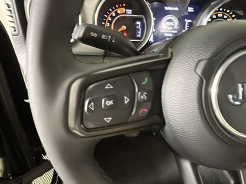 Used 2023 Jeep Wrangler Unlimited Sport w/ Cold Weather Group AWD/4WD image 15