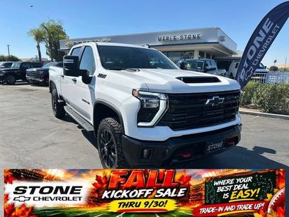 New 2026 Chevrolet Silverado 3500 LT w/ Trail Boss Package