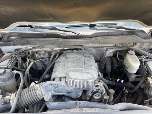 Used 2016 Chevrolet Silverado 2500 W/T w/ Snow Plow Prep Package AWD/4WD image 43