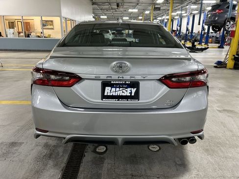 Used 2024 Toyota Camry SE w/ Cold Weather Package image 7