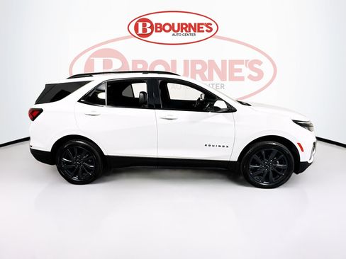 Used 2024 Chevrolet Equinox RS AWD/4WD image 10