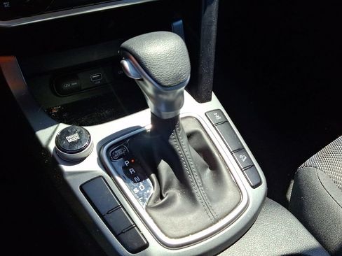 Used 2021 Kia Seltos LX AWD/4WD image 15