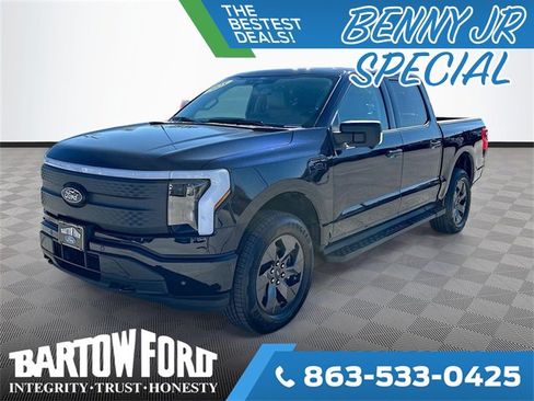 Used 2025 Ford F150 Lightning Flash image 1