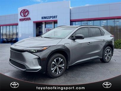 Used 2024 Toyota bZ4X XLE w/ Weather Package
