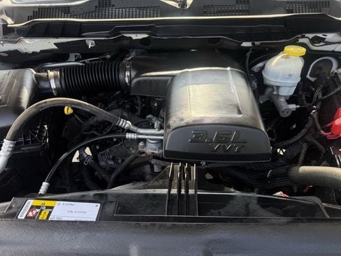 Used 2024 RAM 1500 Classic SLT RWD image 28