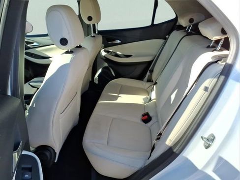 Used 2024 Buick Encore GX Sport Touring image 13