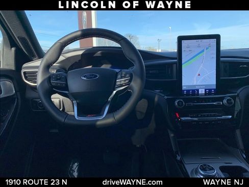 Used 2023 Ford Explorer ST w/ Equipment Group 401A image 24