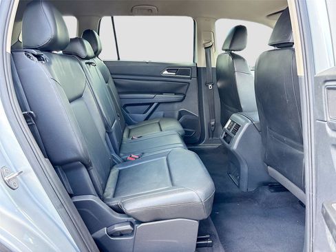 Used 2018 Volkswagen Atlas SE FWD image 23