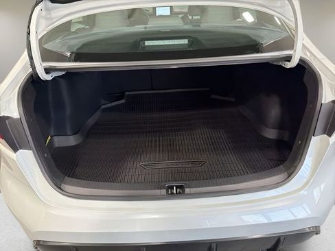 Used 2023 Toyota Corolla SE image 33