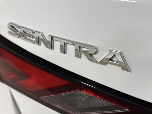 Used 2021 Nissan Sentra SV FWD image 25