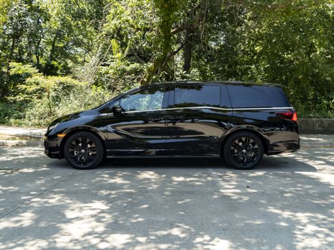Used 2025 Honda Odyssey Sport-L image 6