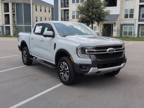 New 2026 Ford Ranger Lariat w/ FX4 Off-Road Package AWD/4WD image 2