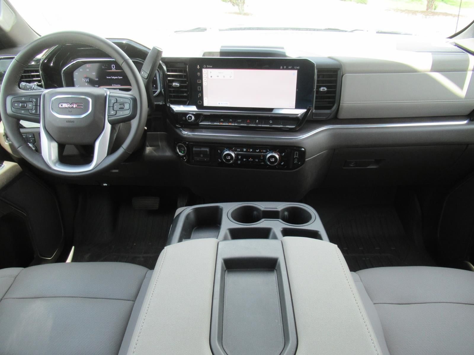 Used 2024 GMC Sierra 1500 SLT AWD/4WD image 12