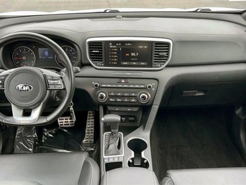 Used 2022 Kia Sportage Nightfall Edition image 13