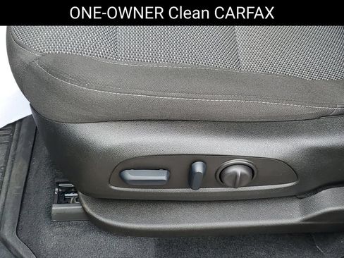 Certified 2023 Chevrolet Traverse LT FWD image 7
