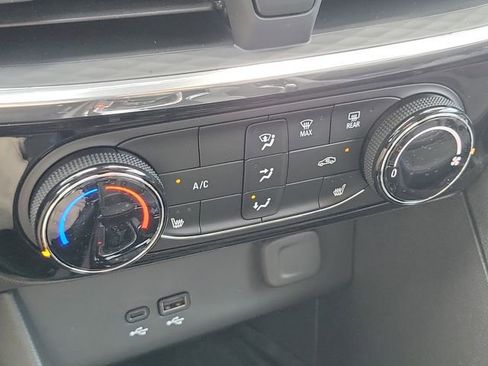 New 2026 Buick Encore GX Sport Touring w/ Advanced Technology Package FWD image 25