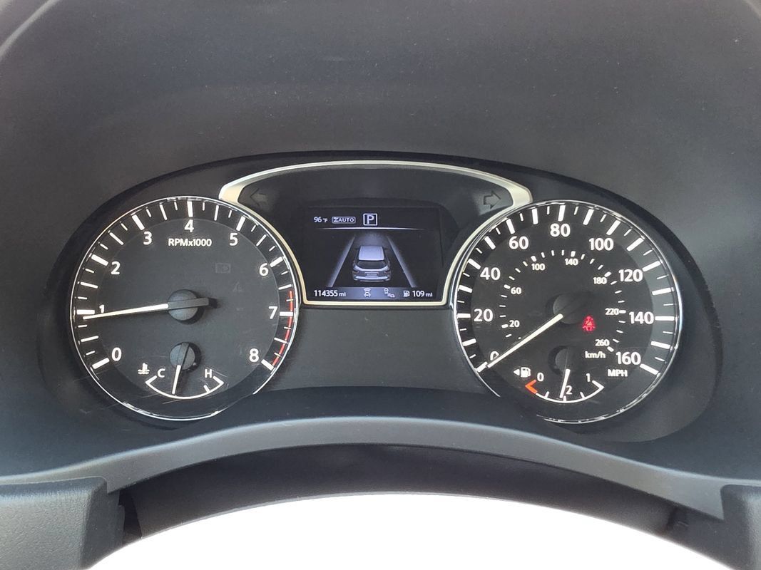 Used 2020 Nissan Pathfinder SV AWD/4WD image 35
