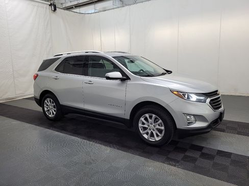 Used 2019 Chevrolet Equinox LT AWD/4WD image 11