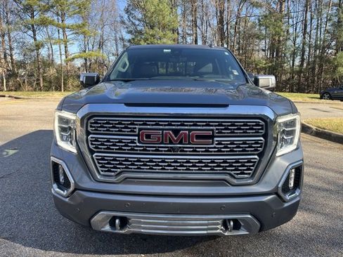Used 2022 GMC Sierra 1500 Denali w/ Denali Reserve Package image 3
