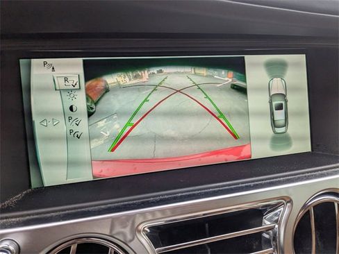 Used 2014 Rolls-Royce Wraith image 17