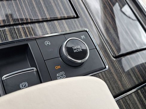 Certified 2024 Lincoln Navigator Black Label AWD/4WD image 26