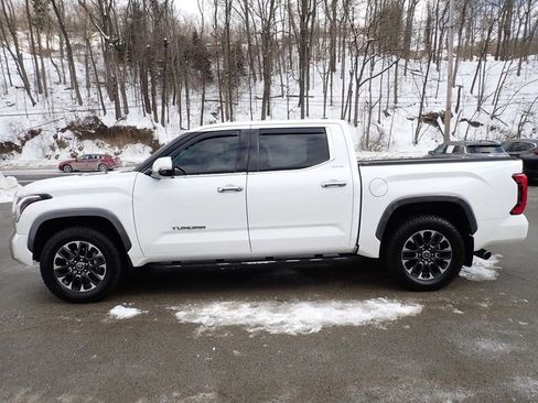 Used 2023 Toyota Tundra Limited image 9