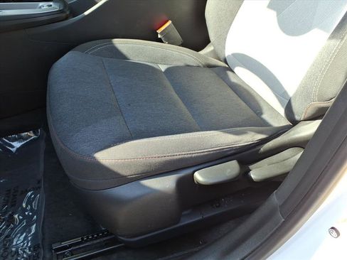 Used 2024 Chevrolet Trax RS w/ Driver Confidence Package image 16